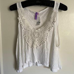 LF EMMA & SAM Cropped Tank Top